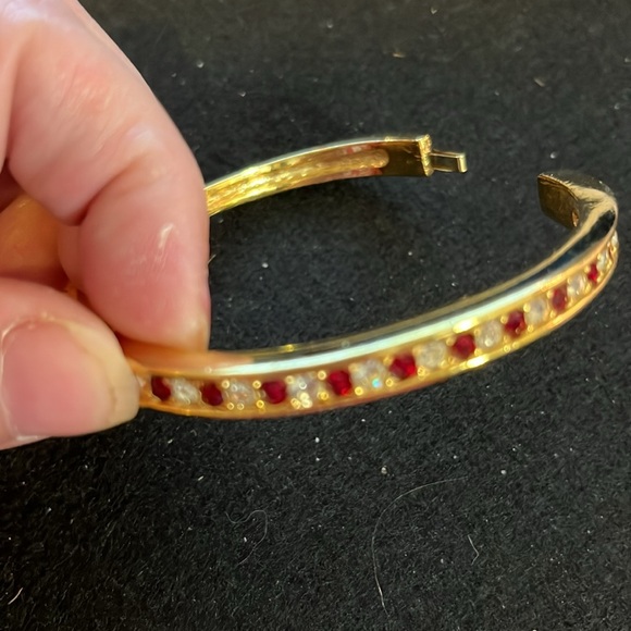 Gold tone faux ruby and rhinestones bracelet - Picture 2 of 2